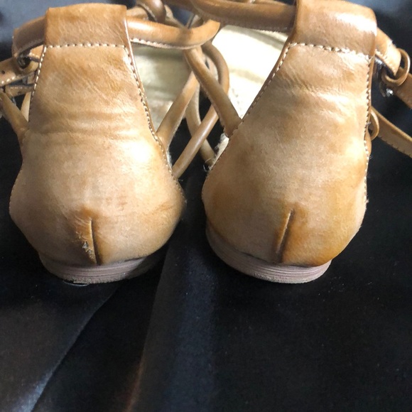 Max Studio Strappy Leather Sandals - Picture 4 of 7